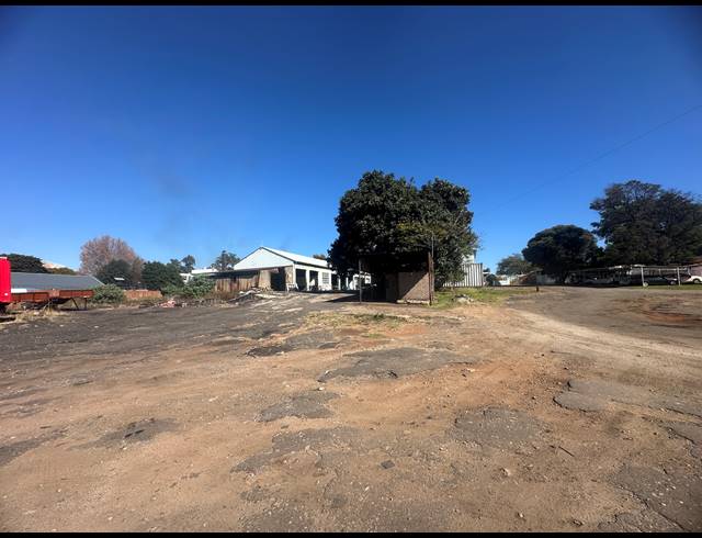 4,773M² WAREHOUSE FOR SALE IN CHLOORKOP